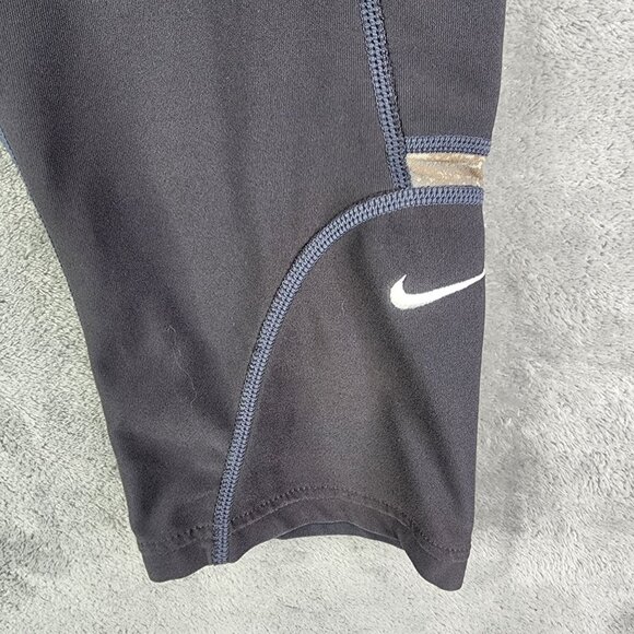 Women's Nike Fit Dry Grey Athletic Capris Leggings Breathable Mesh Size M (8-10) - Picture 3 of 10